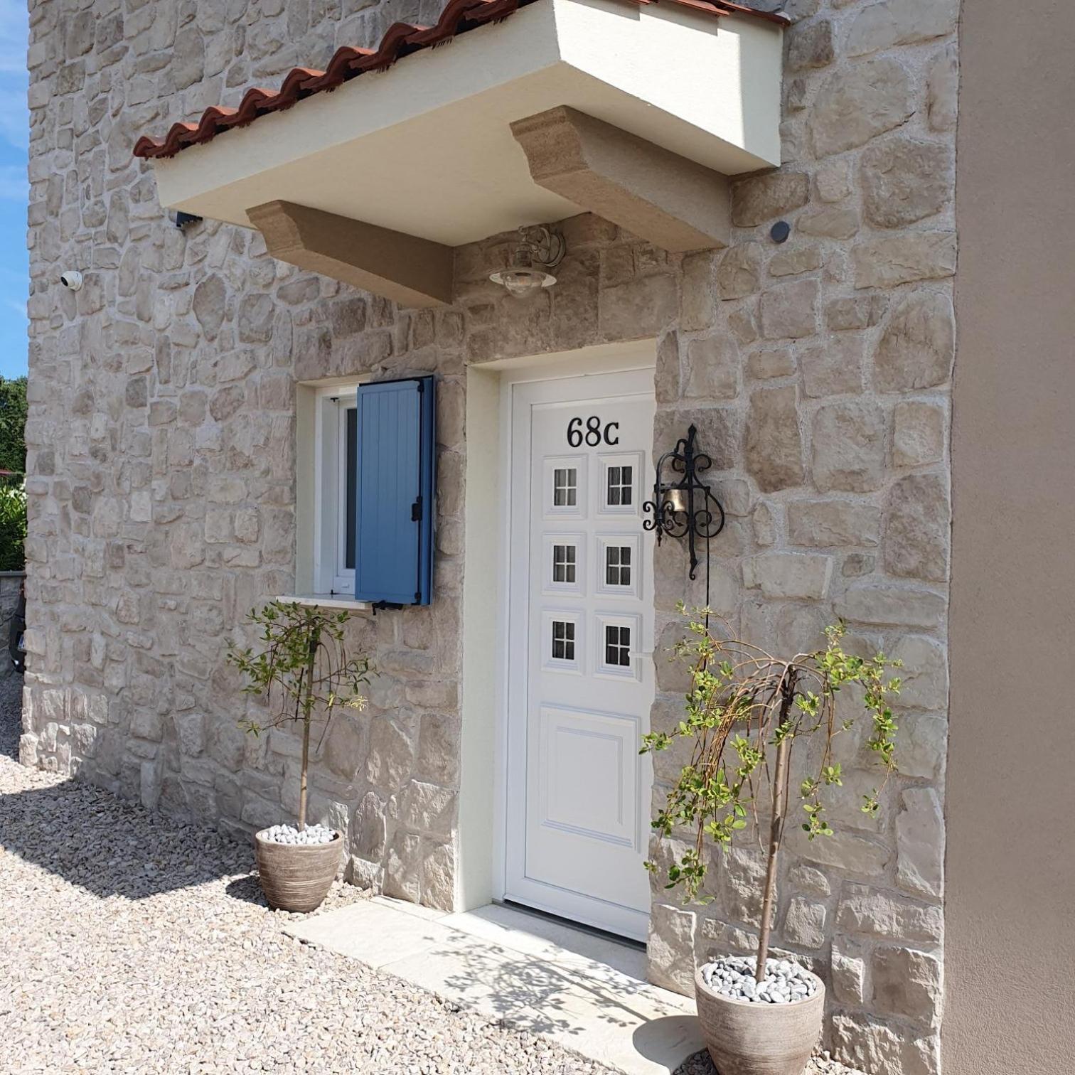 Villa Alara - Charming Villa With Heated Swimming Pool Milohnici Exterior photo
